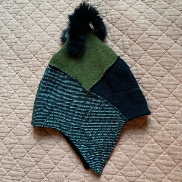 MYCO ANNA -Gladiator tuque winter hat recycle fabric ears cover fur pompom green - Picture 1 of 8